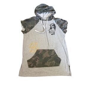 Descendent NYC Mens L Camo Short Sleeve Hoodie US Navy Pin Up Girl Patch Goth